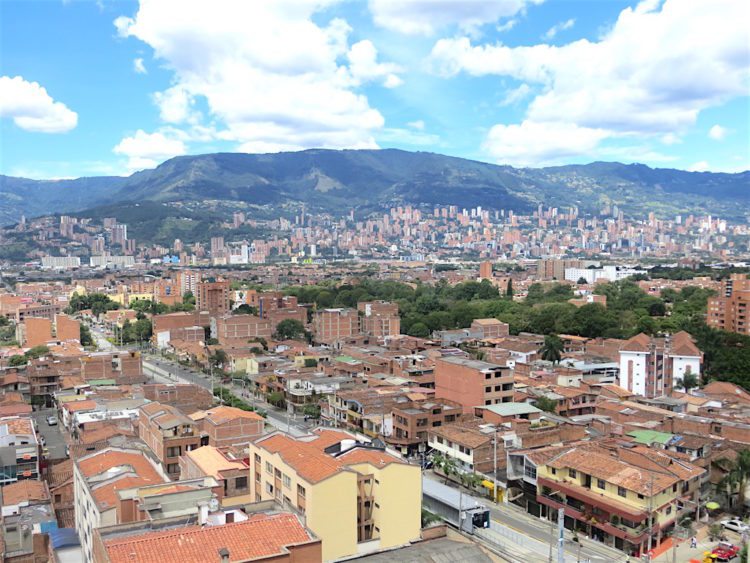 Why Medellín? 27 Reasons I Chose to Live in Medellín