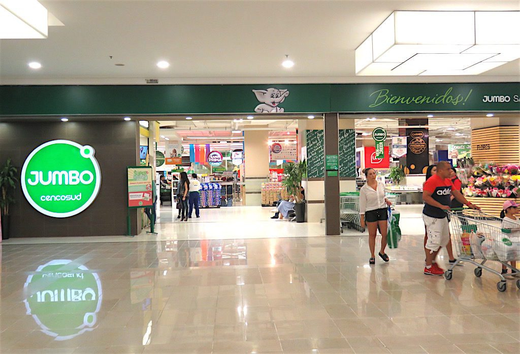 Jumbo in Santafé mall in Medellín