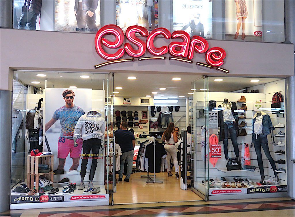 Escape, a clothing store - clothing is exempt from IVA tax on the tax free days, up to a limit
