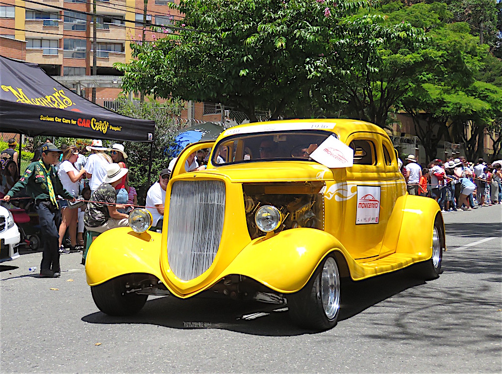 1936 Ford at 2017 Desfile de Autos Clasicos (Classic Car Parade)