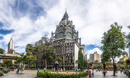 2 Best Walking Tours in Medellín: Explore the City on Foot