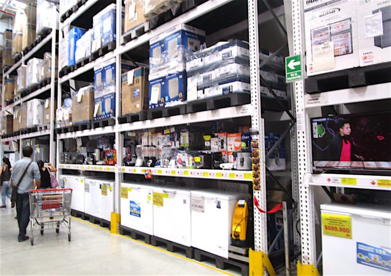 Shopping at Makro to Save Substantially on Groceries