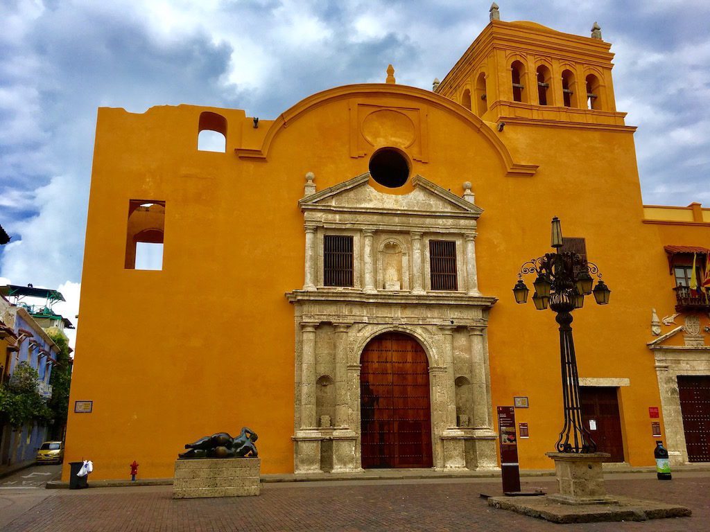 This church on Santo Domingo Square is the oldest in the city, dating from the 16th century