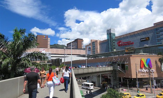 Shopping at Mayorca Mega Plaza: Medellín’s Outlet Mall