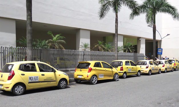 Medellín Taxi Guide: Fares and Tips for Using Taxis – 2021 Update