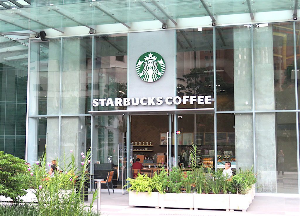 Starbucks fourth coffee shop in Medellín at One Plaza - opened in 2017