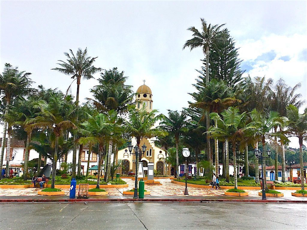 Main Square Salento: Palm trees fill the central square in the sleepy Colombian pueblo of Salento - Medellin Guru