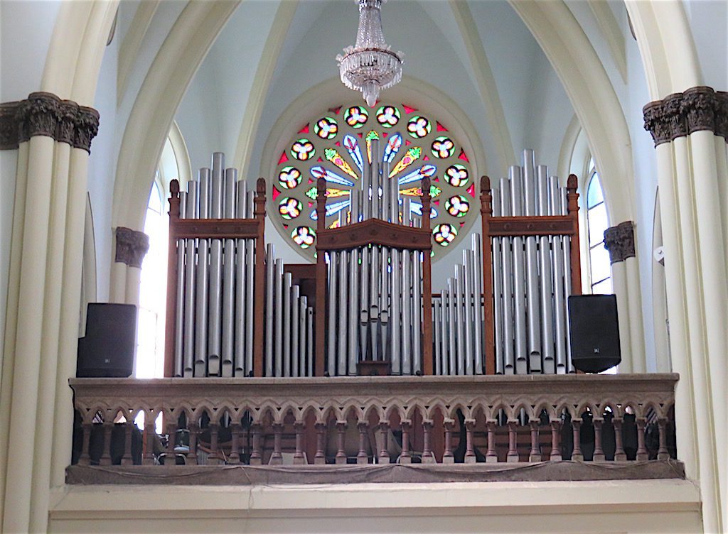 Organ in Iglesia del Señor de las Misericordias