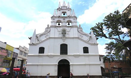 Iglesia de la Veracruz: A Historic Church in Medellín
