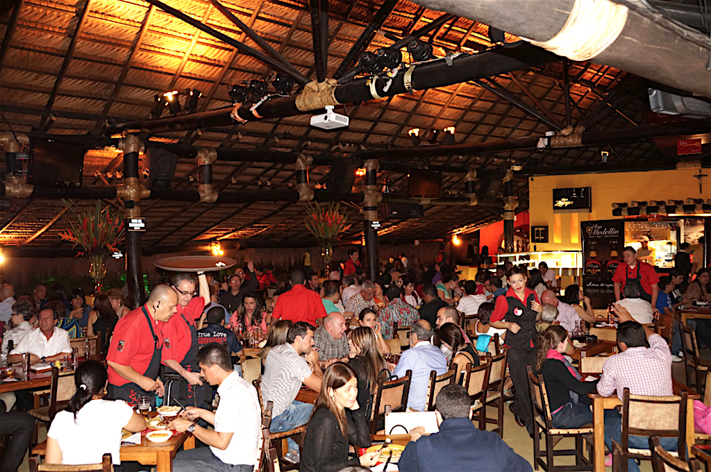 San Carbon: A Popular Steakhouse in Medellín Worth Visiting