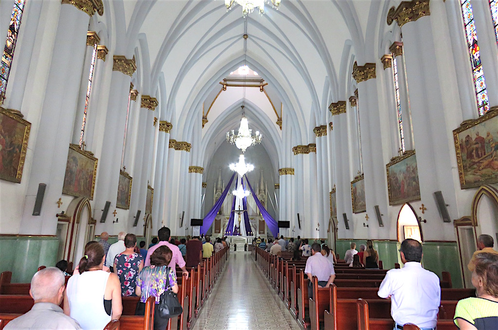 Iglesia de Nuestra Señora del Sagrado Corazón in Medellín - Medellin Guru