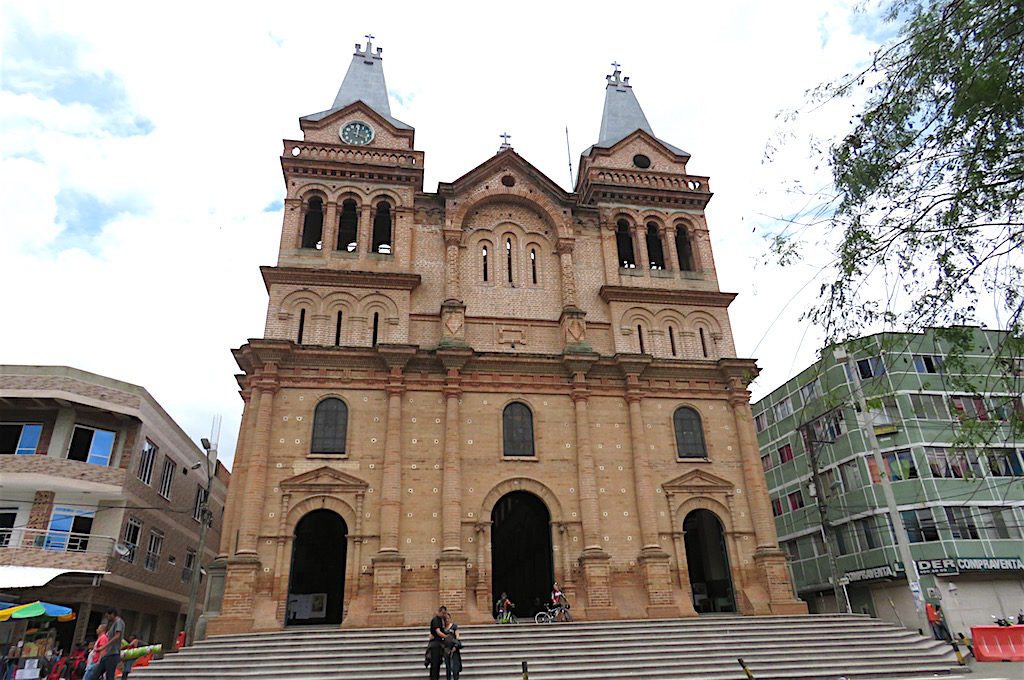 Iglesia de San Antonio de Padua in Barbosa - Medellin Guru