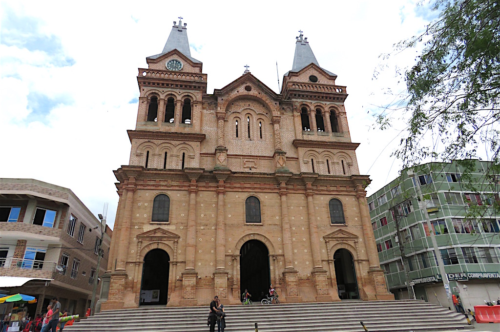 Iglesia de San Antonio de Padua in Barbosa - Medellin Guru