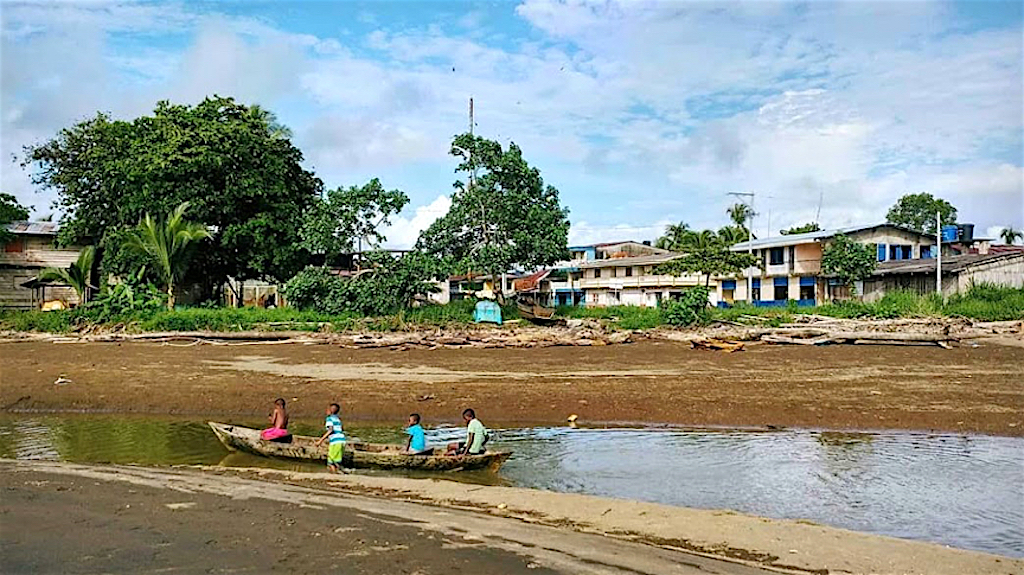  Communautés locales 