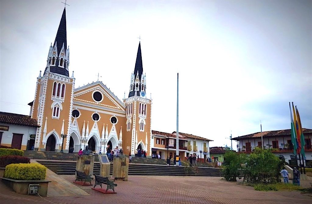 Abejorral: A Picturesque Pueblo Near Medellín Worth Visiting - Medellin Guru