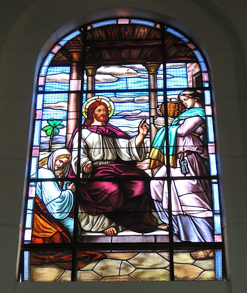 Stained-glass window in Iglesia de Cristo Rey