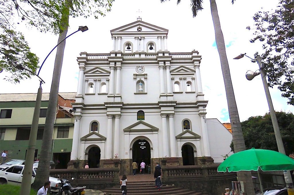 Iglesia de Nuestra Señora de los Dolores in Robledo - Medellin Guru