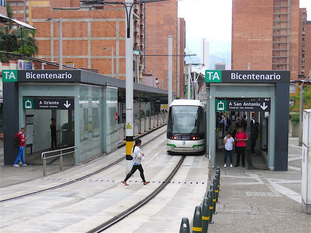 Bicentenario tram station