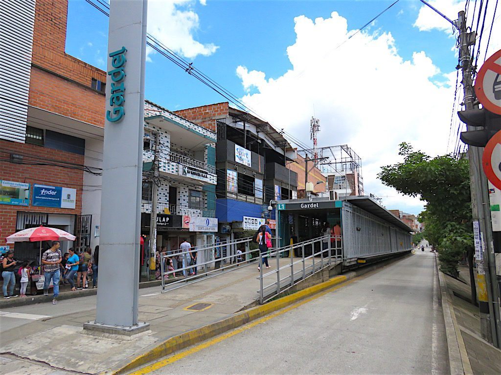 Gardel Metroplús station is a short walk from Museo Casa Gardeliana