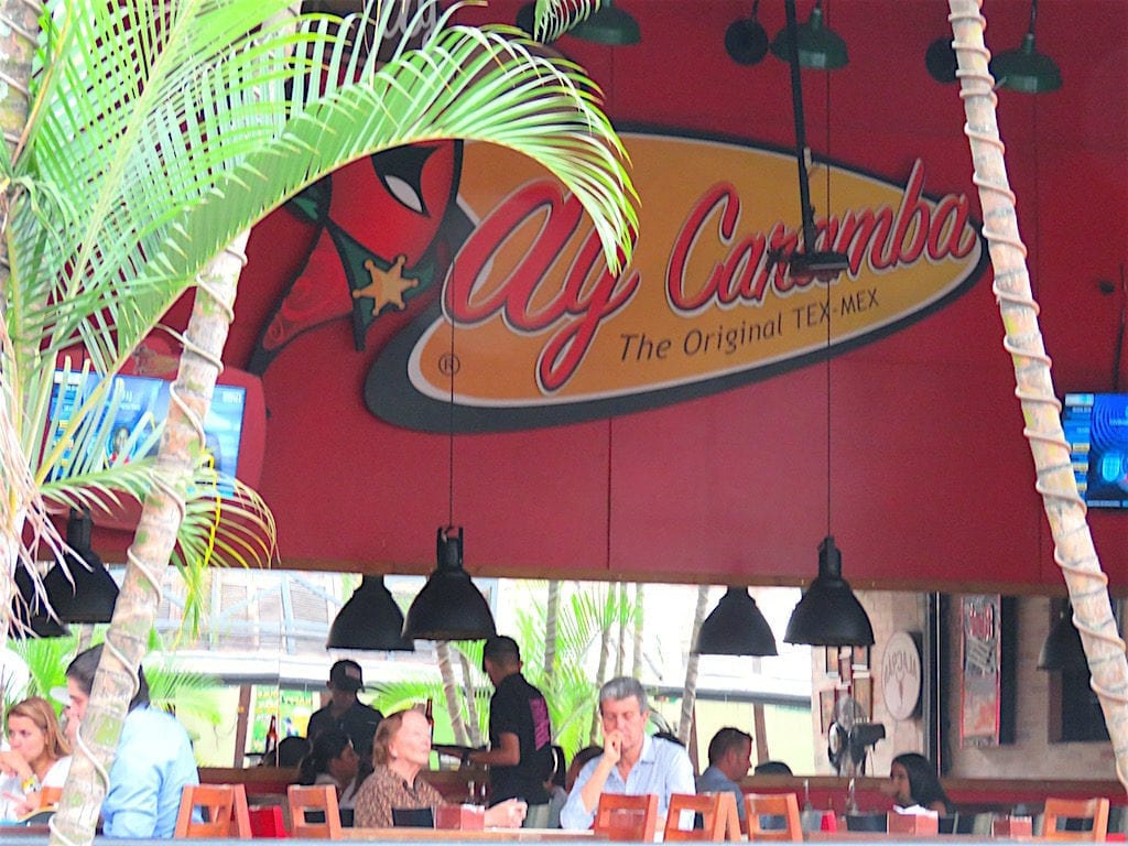 Ay Caramba restaurant in Parque Lleras