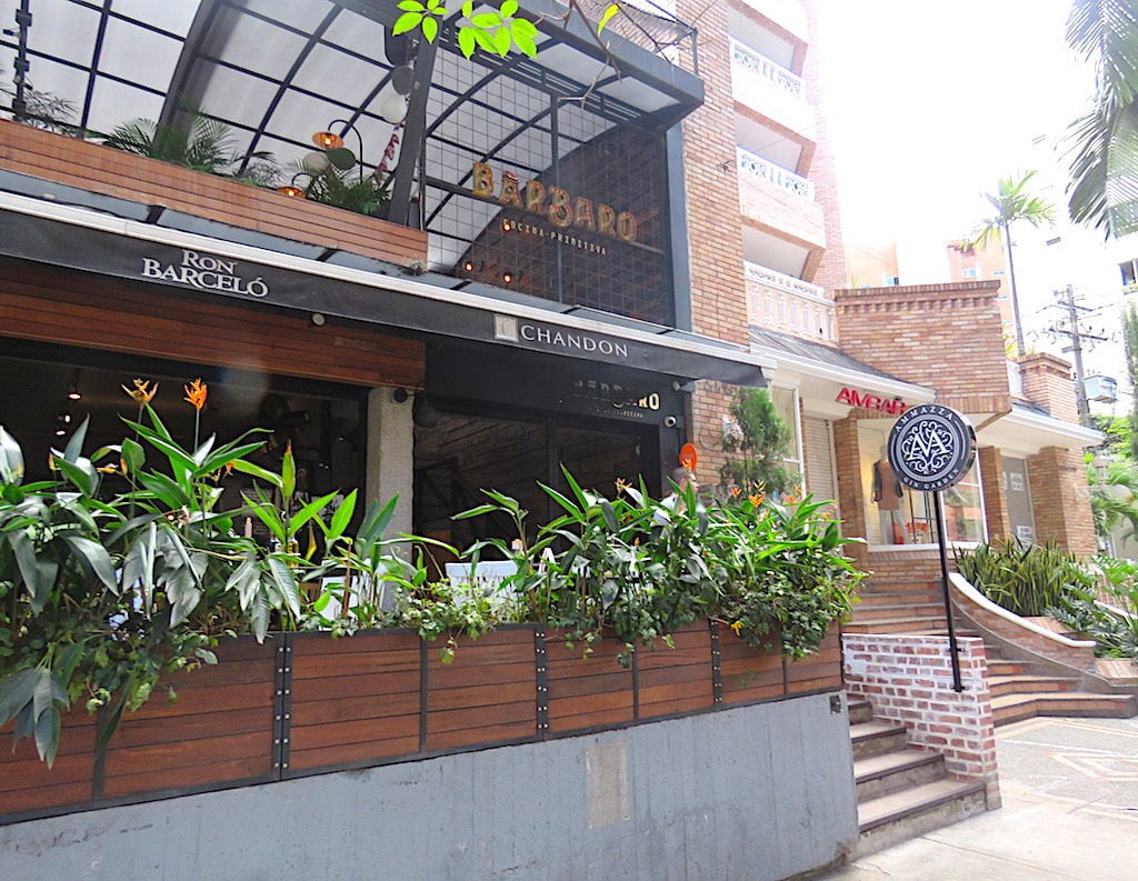 Barbaro Cocina Primitiva in Laureles is located above an Ammazza pizzeria