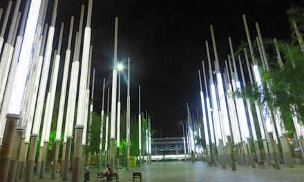 Plaza Cisneros: Parque de las Luces – Medellín’s Park of Lights in El Centro