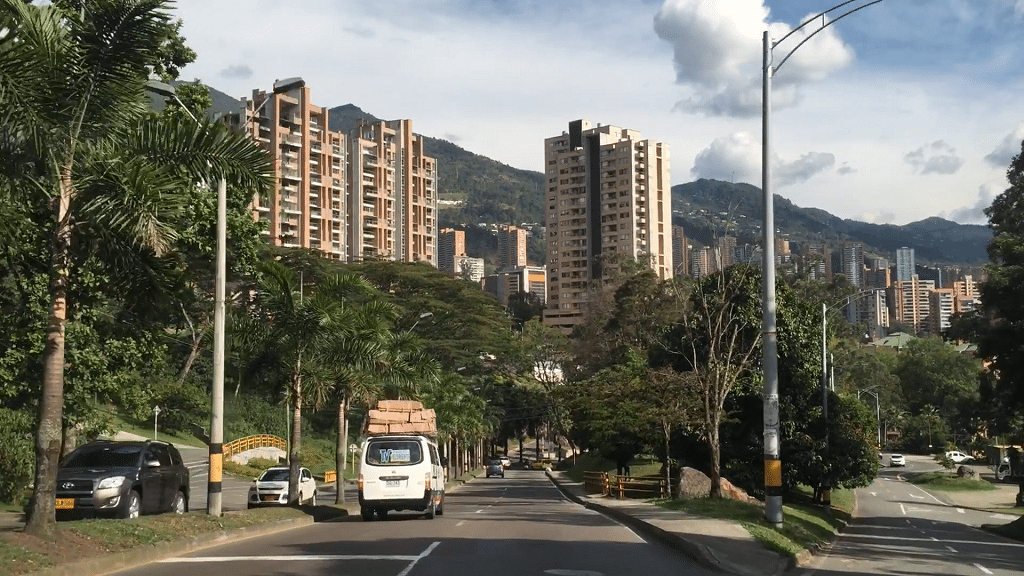 The road down into Medellín