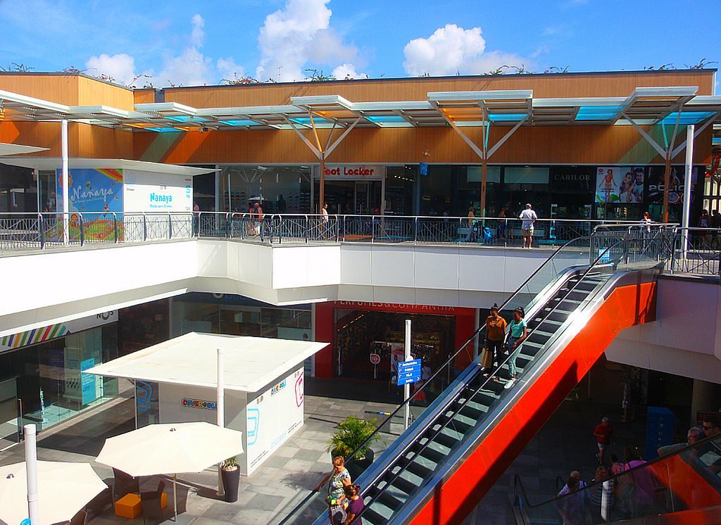 The Aqua Portimão mall in the Algarve, photo by Jose A.