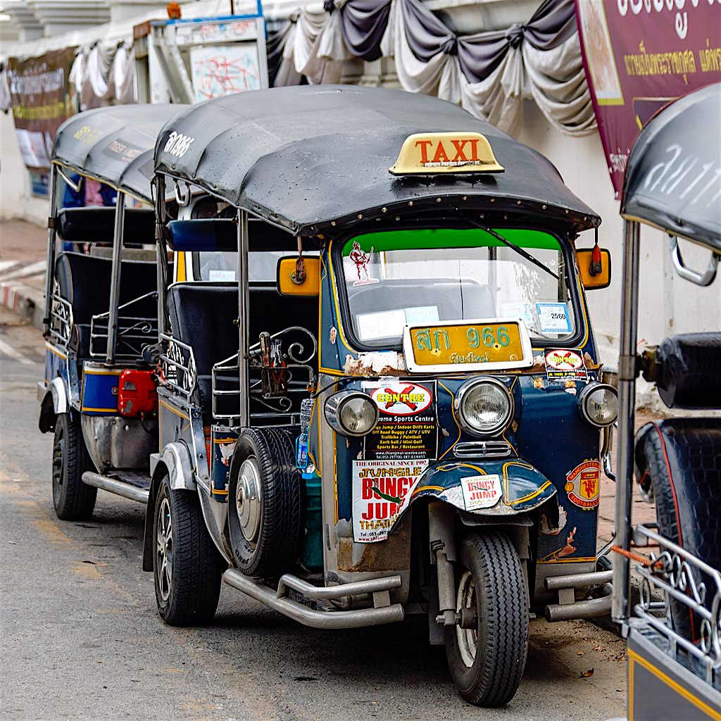 Tuk-tuks in Chiang Mai, photo by CEphoto, Uwe Aranas