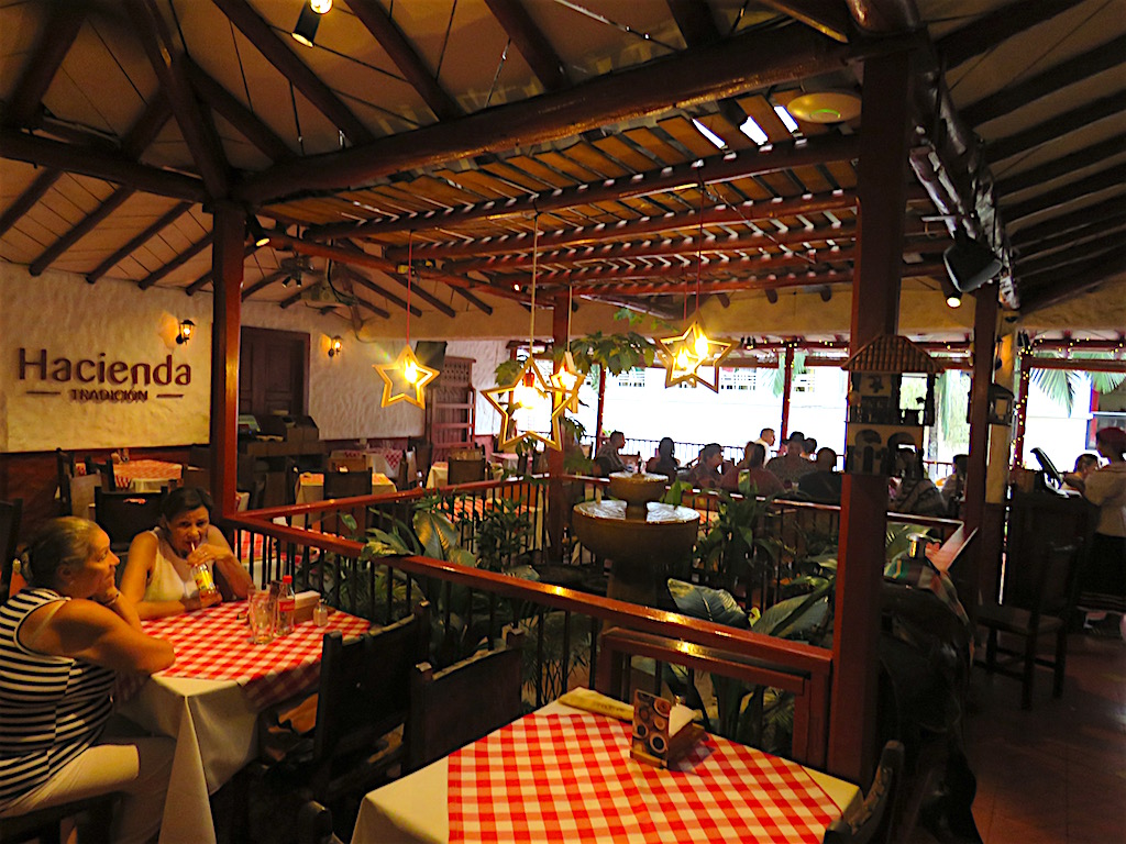 Hacienda: A Chain of Colombian Restaurants in Medellín with Good Food