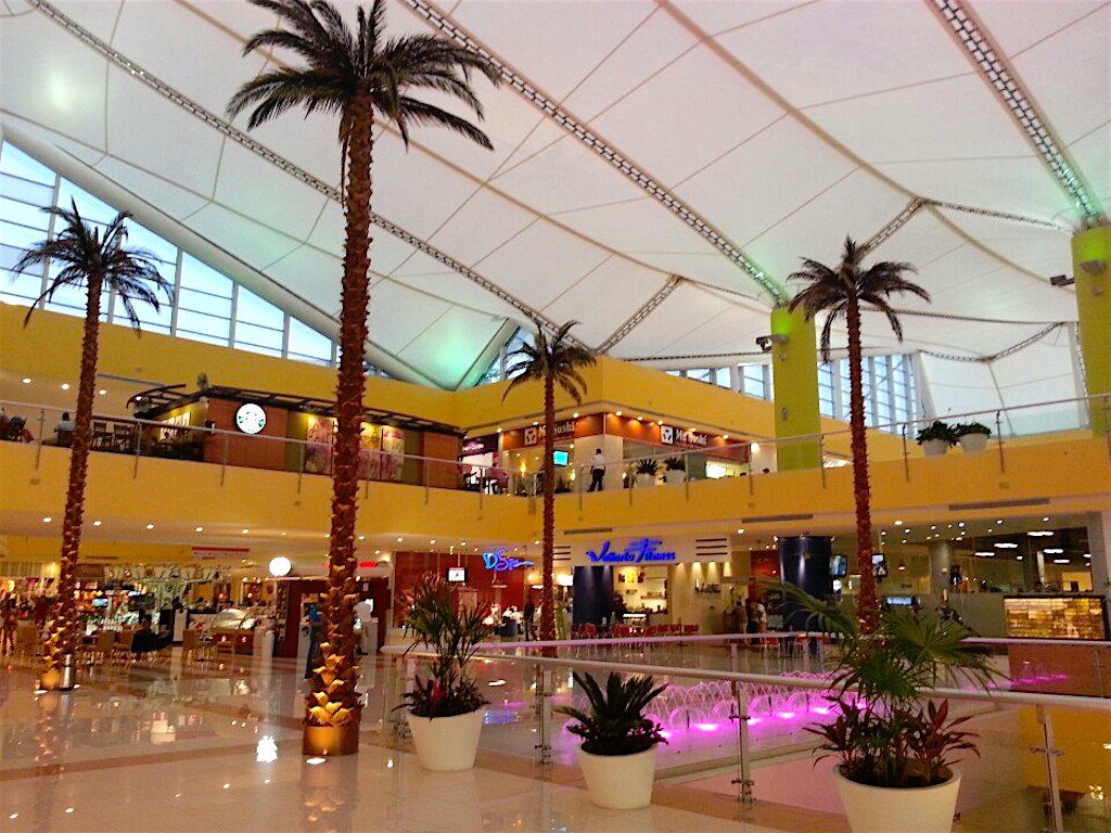 Inside Plaza Galerías mall in Puerto Vallarta, photo by Lic Leticia B.