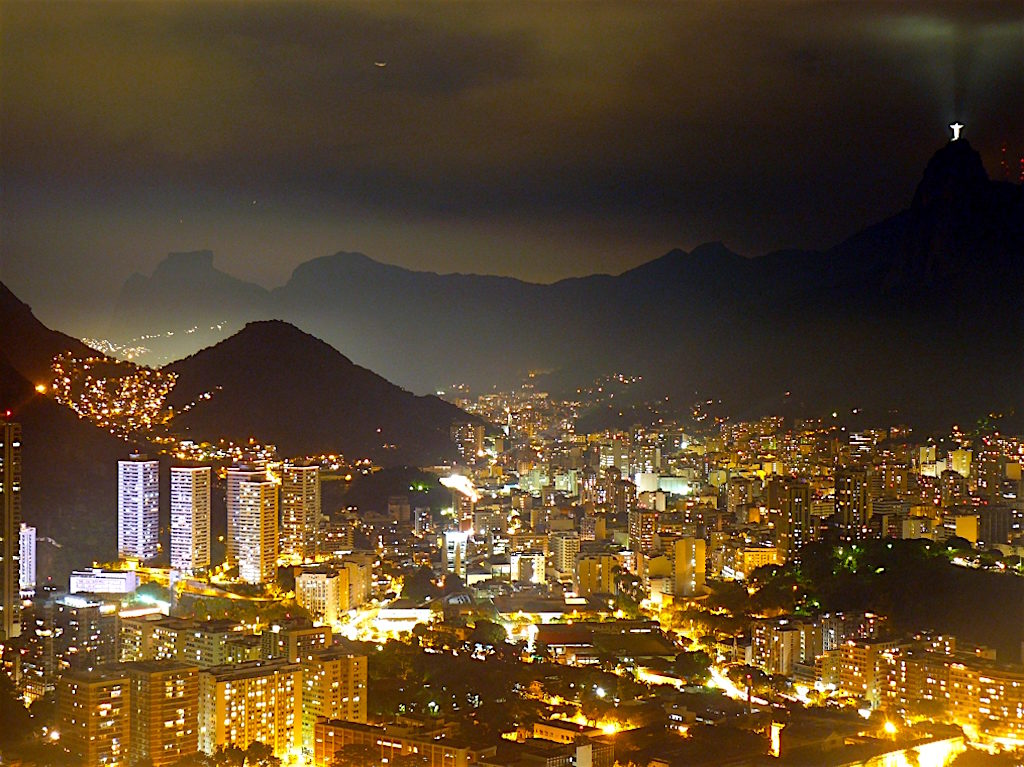 Rio de Janeiro at night, photo by Peteris