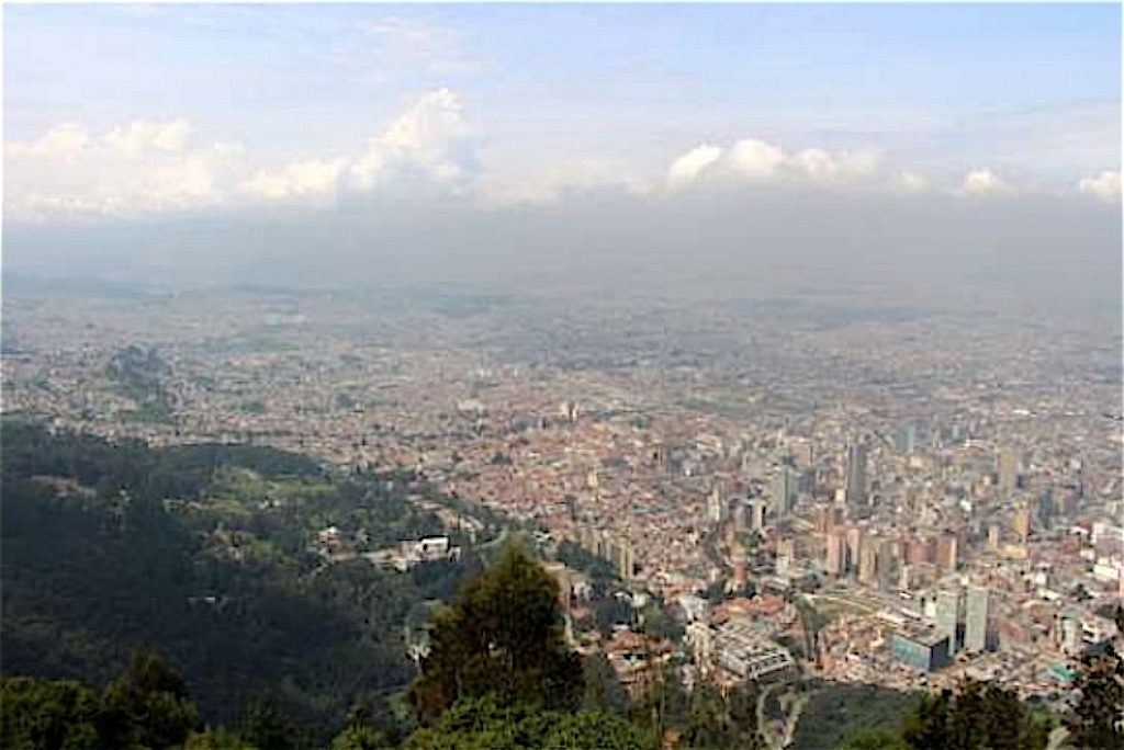 Grey smog over the city of Bogotá