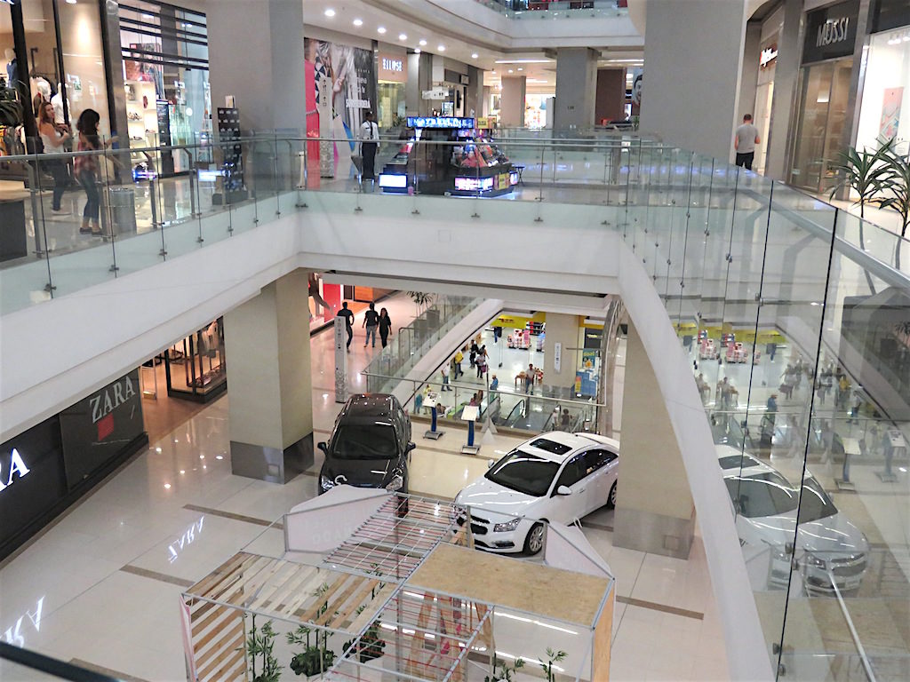 Inside Centro Comerical Parque Arboleda in Pereira