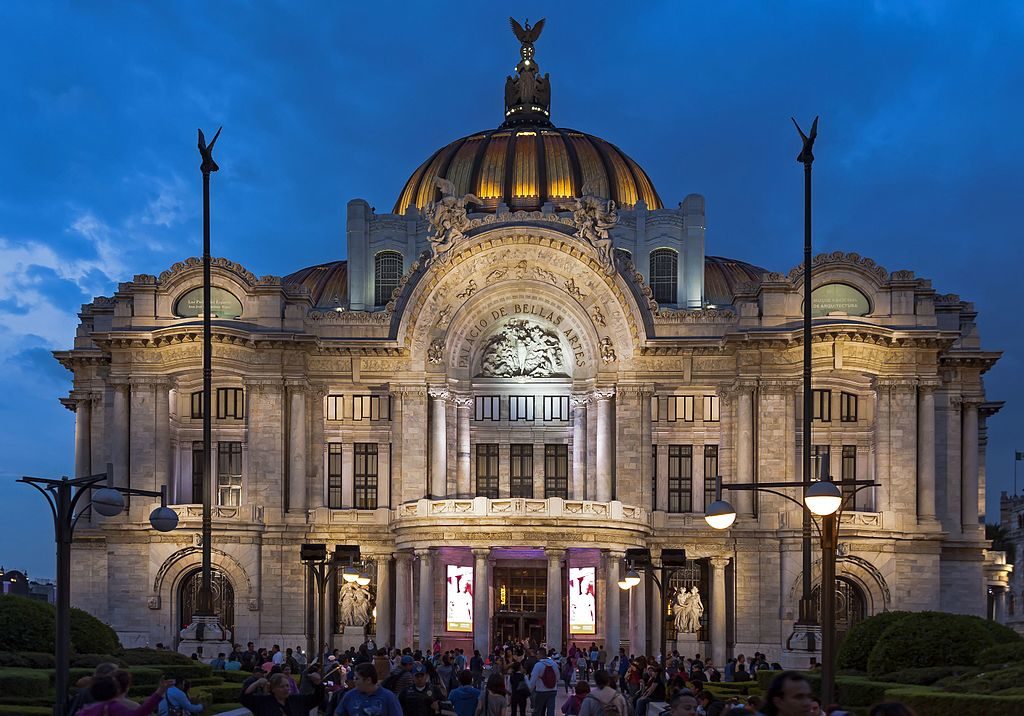 Palacio de Bellas Artes in Mexico City at night, photo by Daniel Case