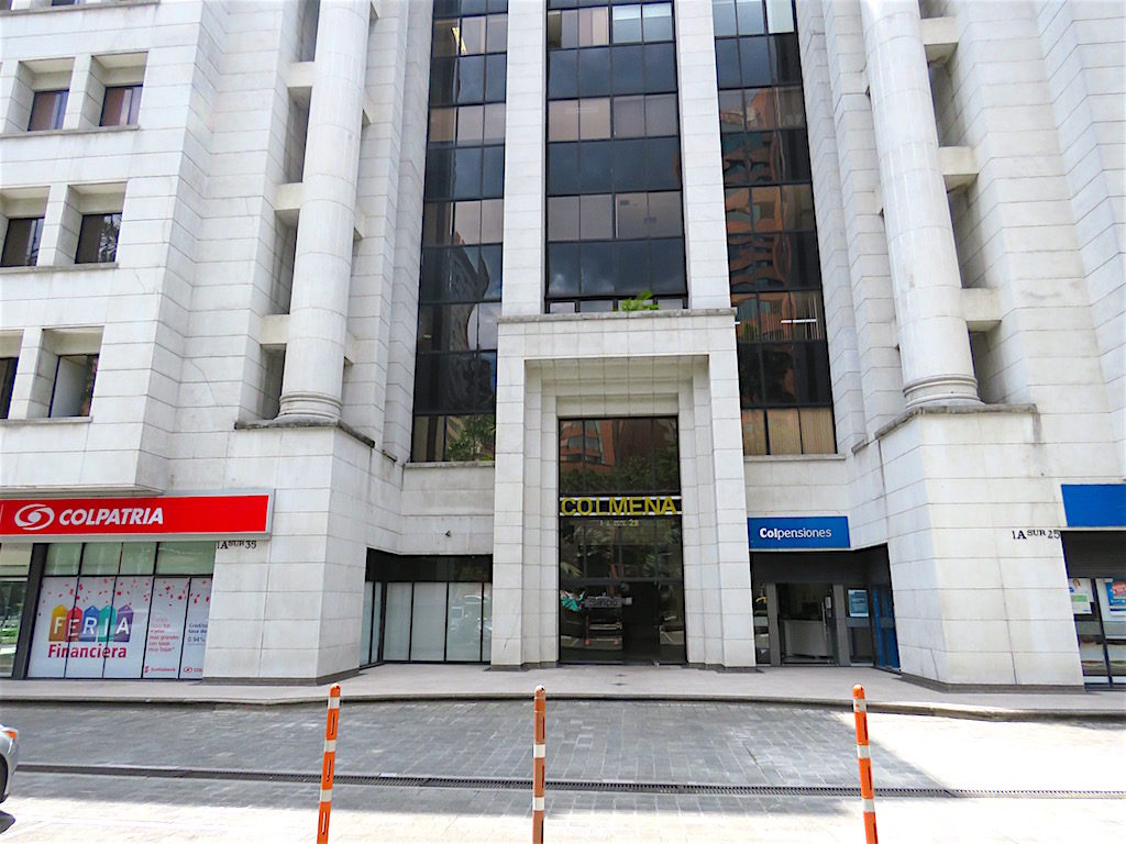 The DataCrédito office in Medellín is located in the Colmena office buildingon Avenida Poblado