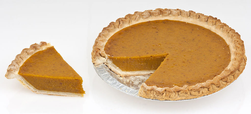 Pumpkin pie is a typical dessert, photo by Evan-Amos