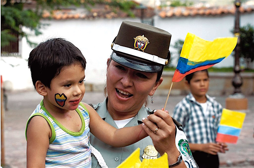 Police officer in Bucaramanga, photo by National Police of Colombia