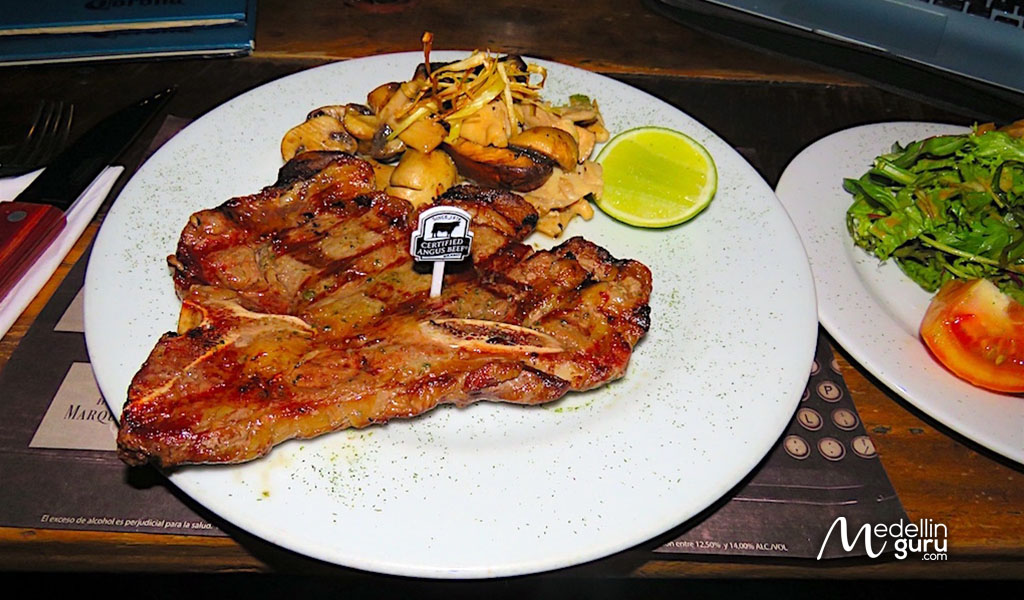 Angus T-bone steak at El Correo Carne y Vino