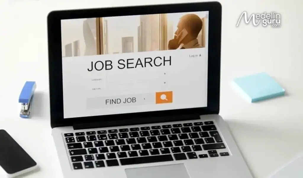 To find job in Colombia as an expat it's crucial to learn spanish
