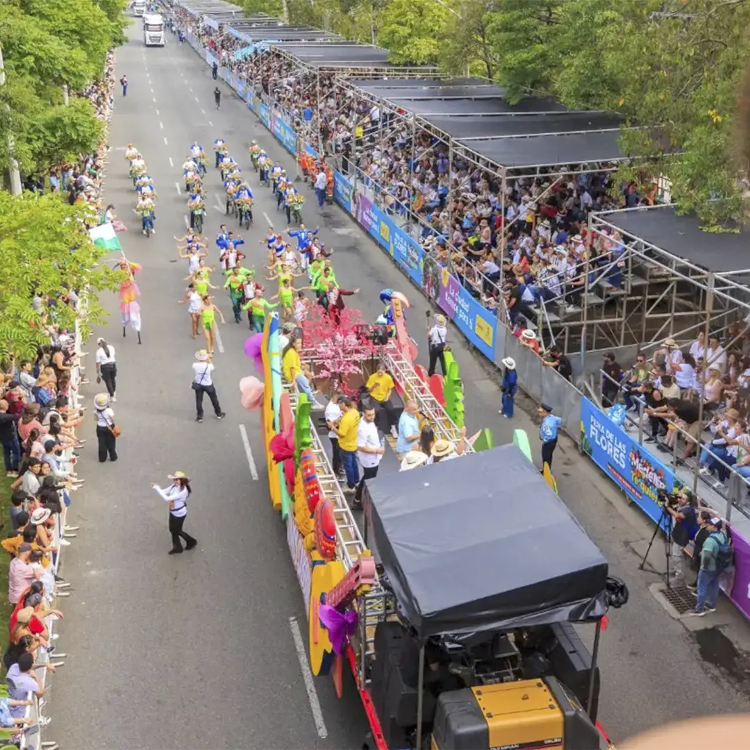 Av. Primavera Parade