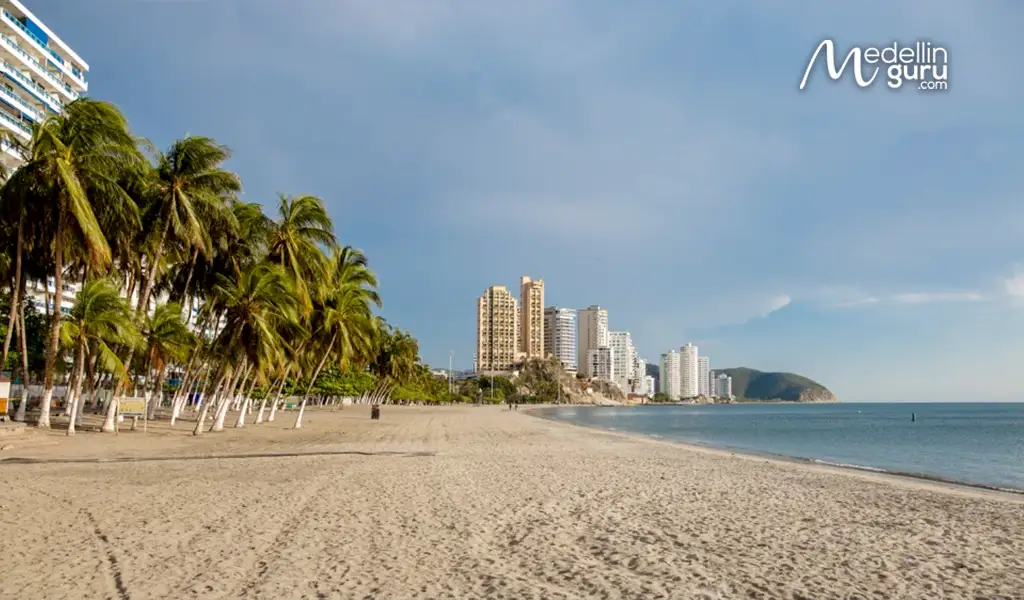 El Rodadero Beach. Photo by Tumap Travel