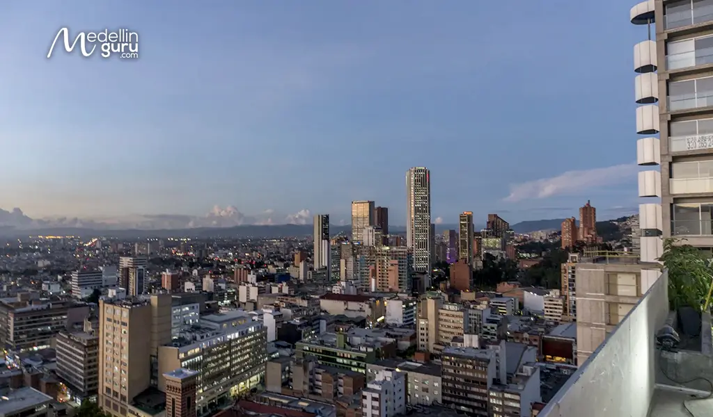 View of affluent estrato 6 buildings in Bogotá’s northern corridor