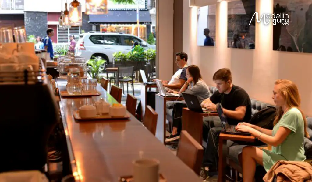 Cozy café in Colombia featuring high-speed internet for remote workers and digital nomads.