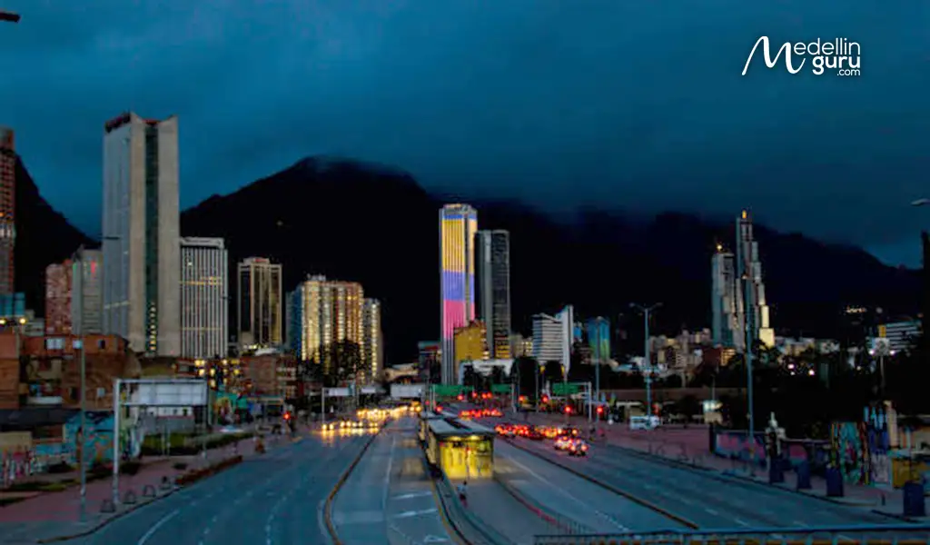 Bogotá at night with the view of Torre Colpatria