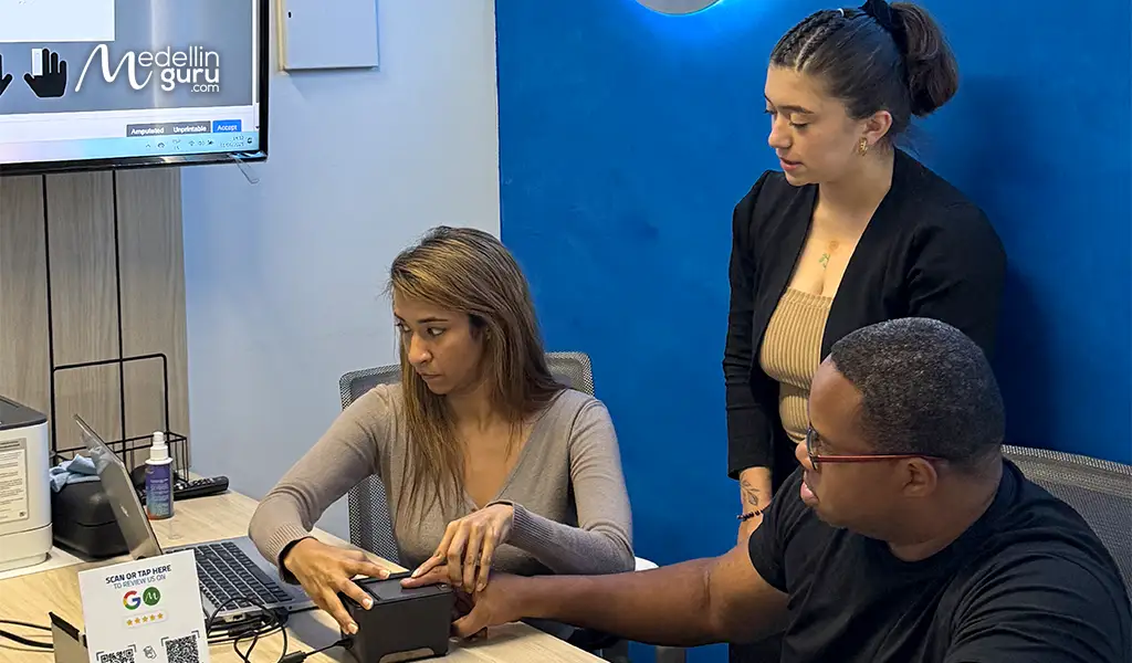 Fast and accessible digital fingerprinting for Colombian visa requirements in Bogotá