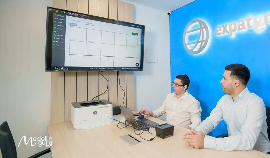 expatgroup.co specialists processing an FBI Background Check nd other essential legalization processes for expats.