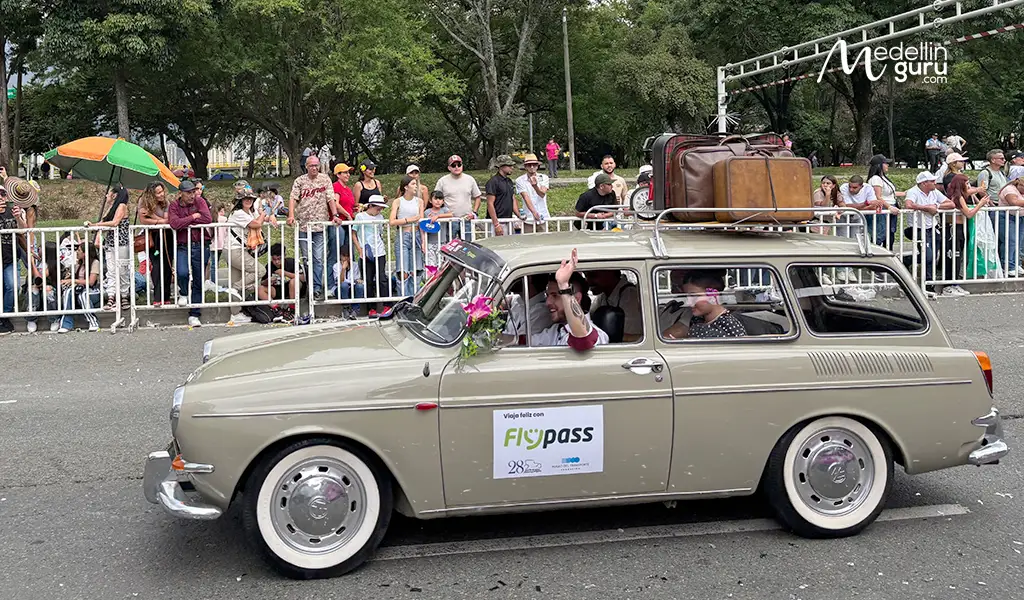 Station Wagons Celebrating Generations in Medellín 2025