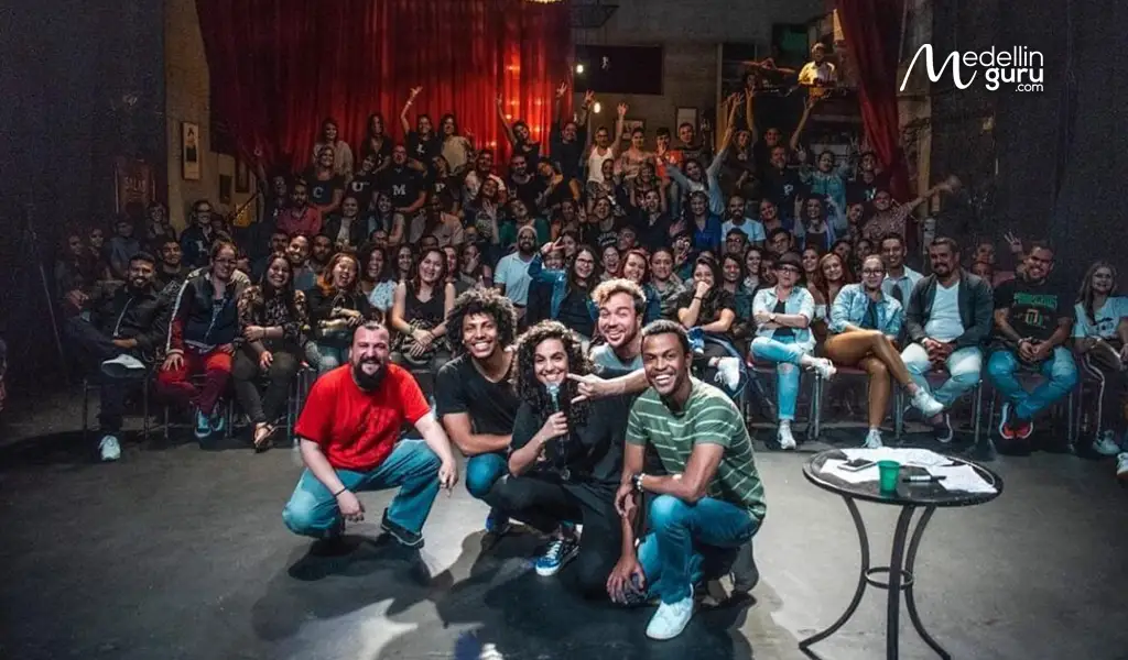 Comedy Shows in Medellín where you'll meet a lot of people very charra